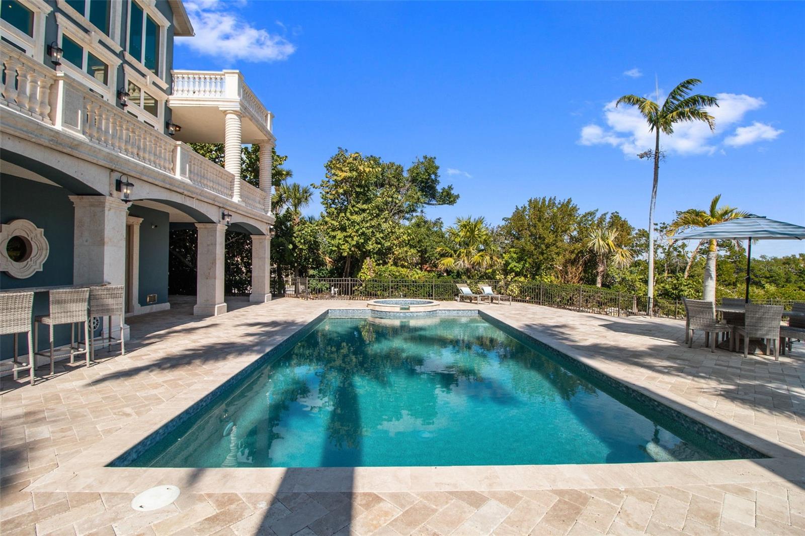 CASEY KEY - Residential