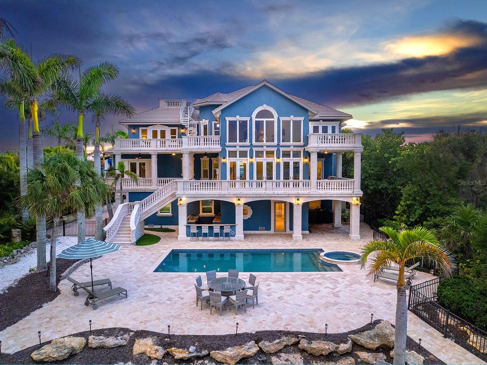144 N CASEY KEY ROAD