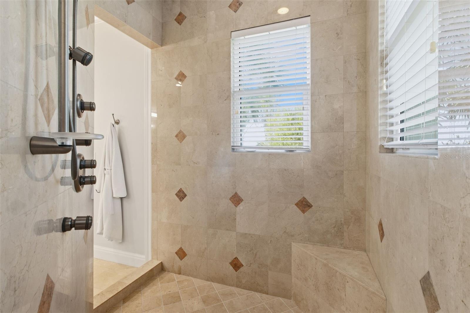 CASEY KEY - Residential