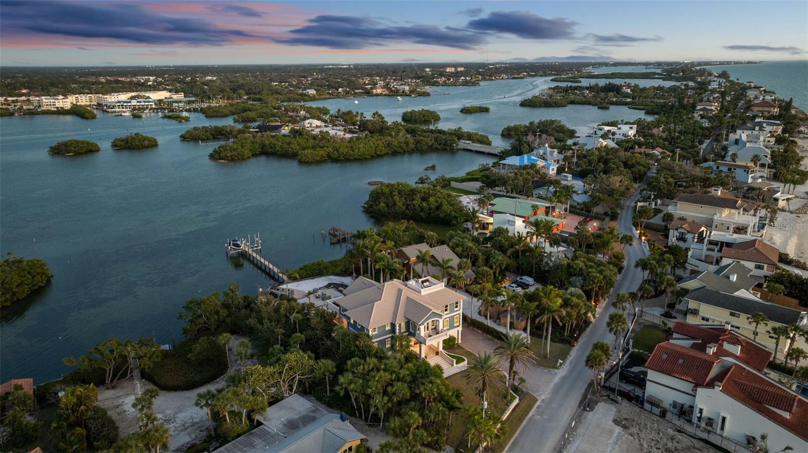 CASEY KEY - Residential