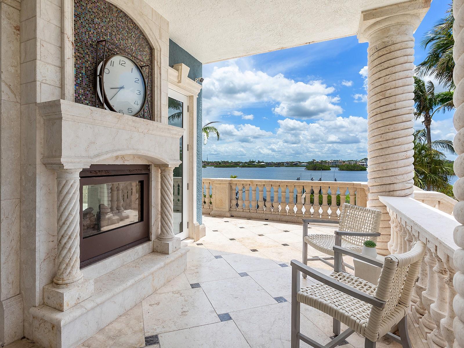 CASEY KEY - Residential