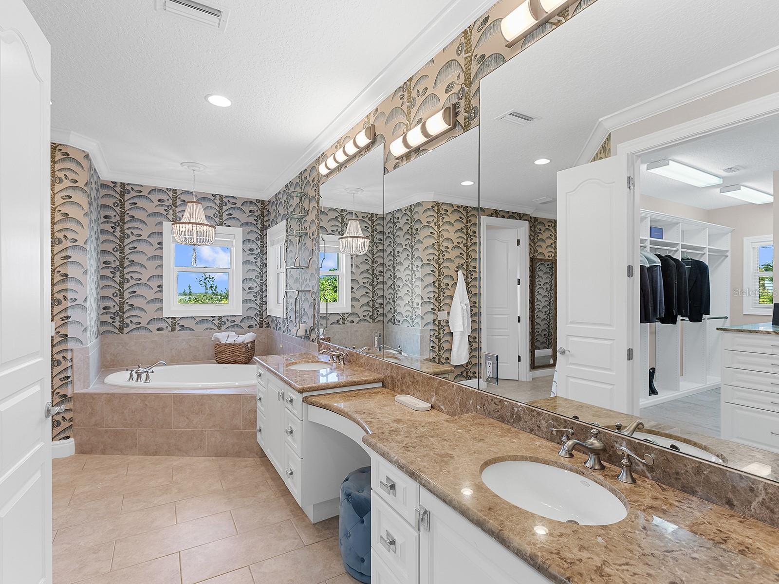 CASEY KEY - Residential