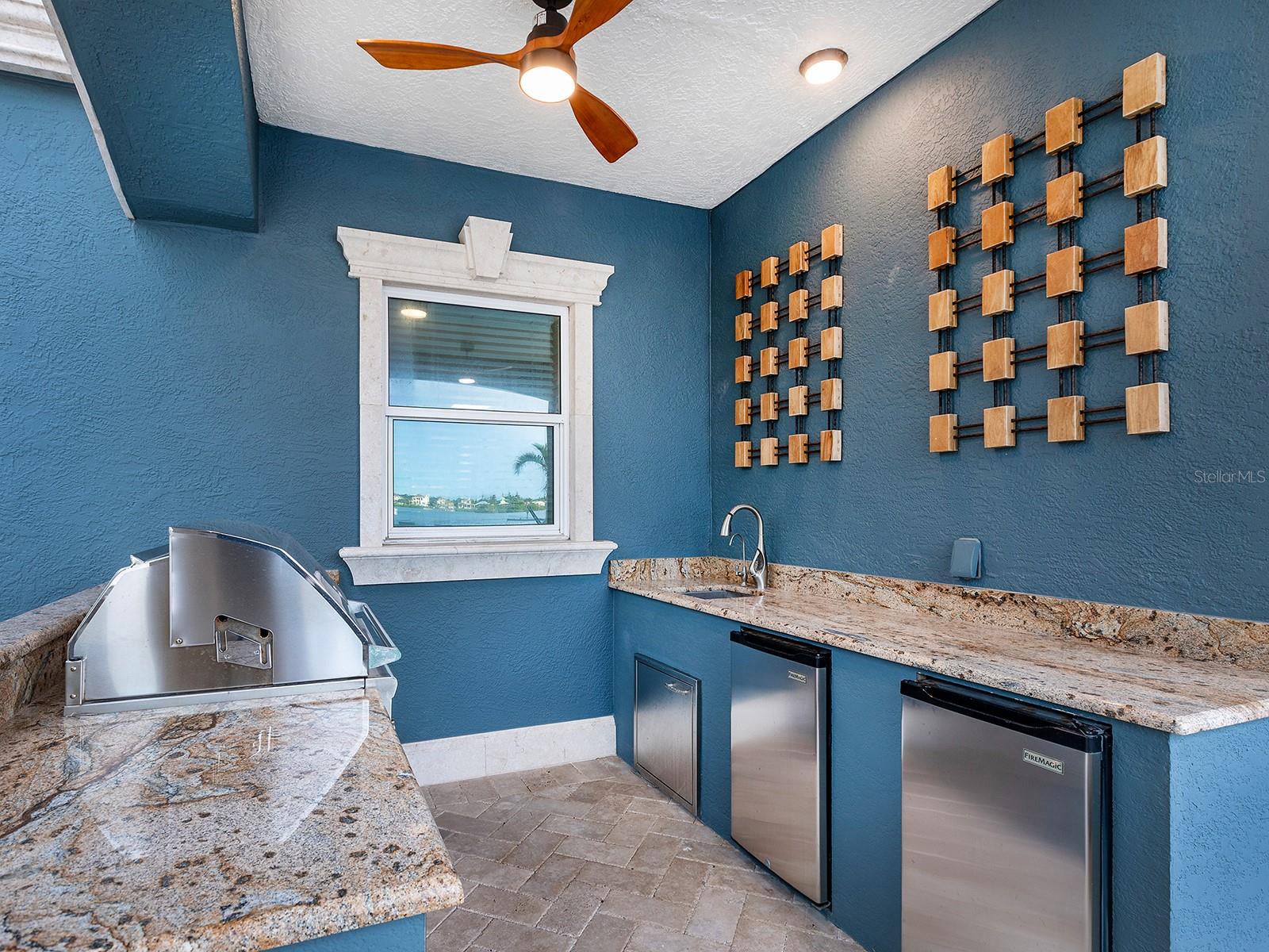 CASEY KEY - Residential