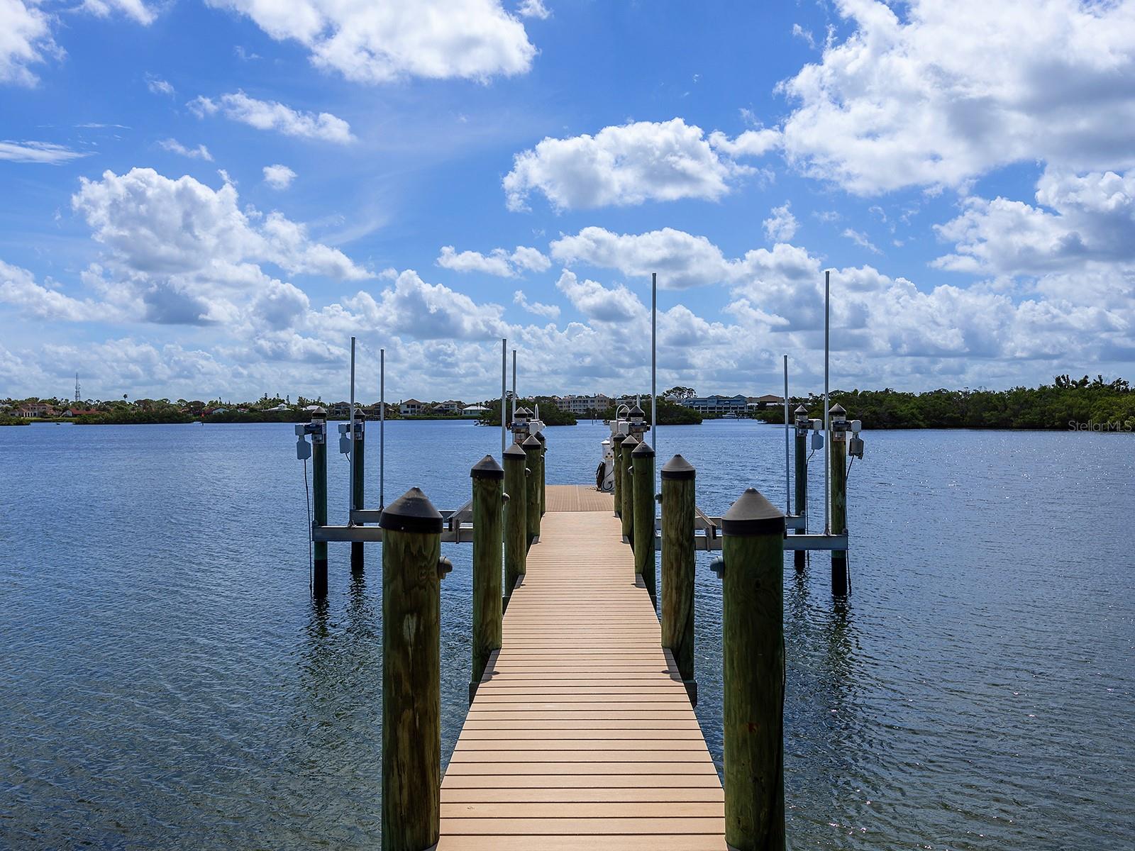 CASEY KEY - Residential