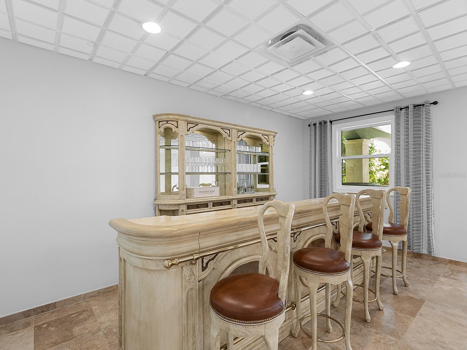 CASEY KEY - Residential