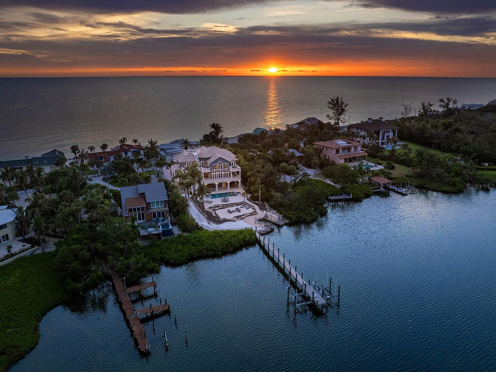 CASEY KEY - Residential
