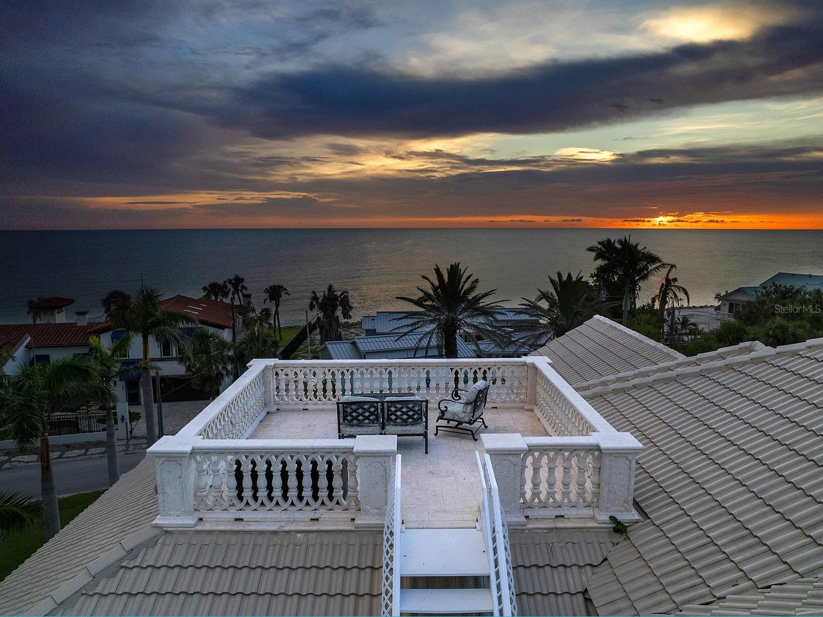CASEY KEY - Residential
