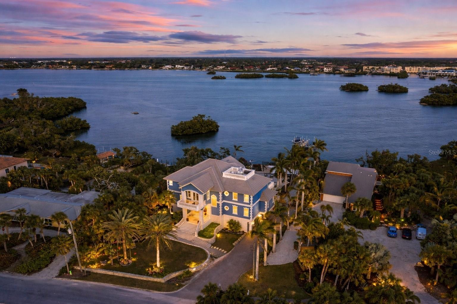 CASEY KEY - Residential