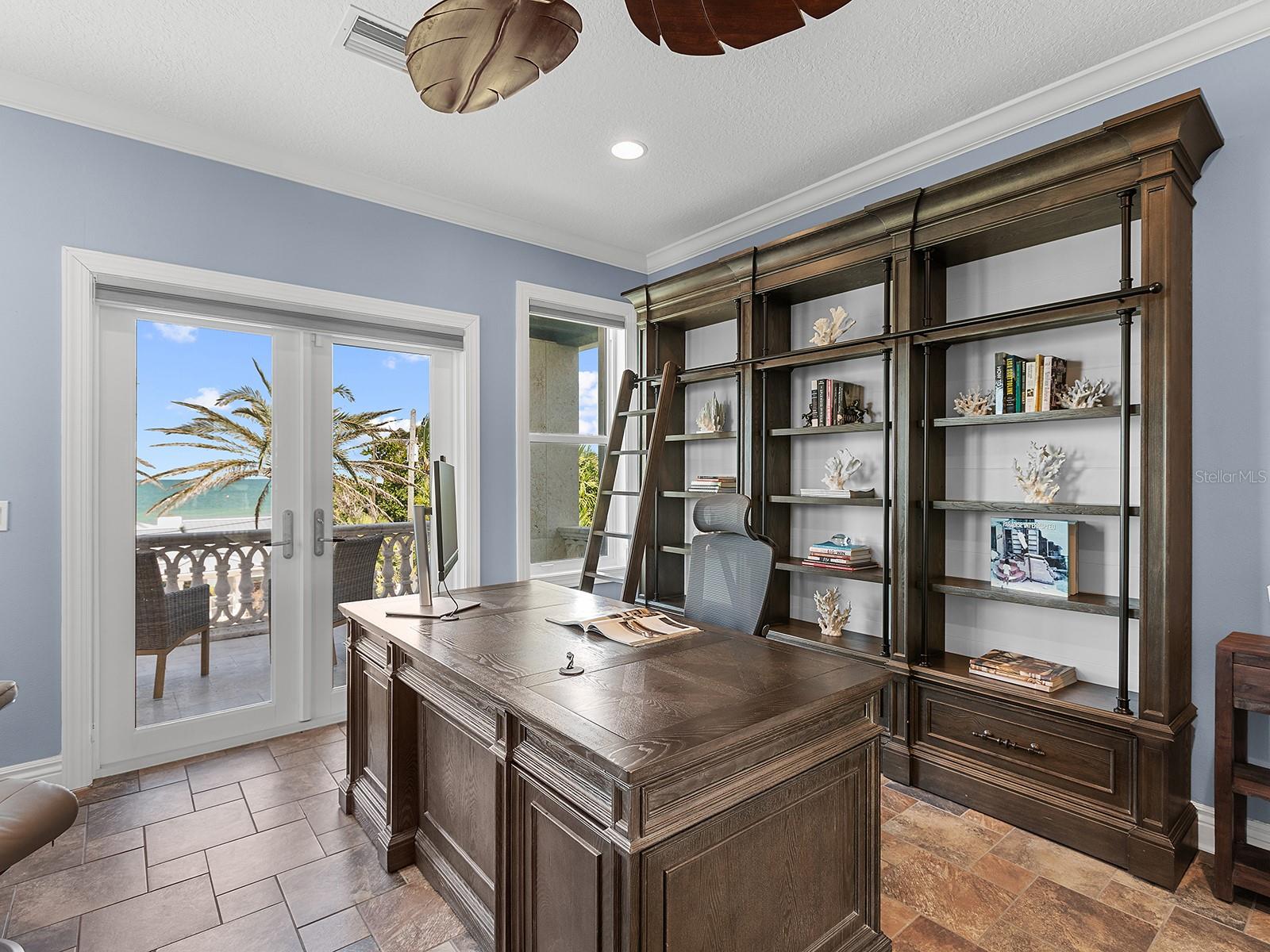 CASEY KEY - Residential
