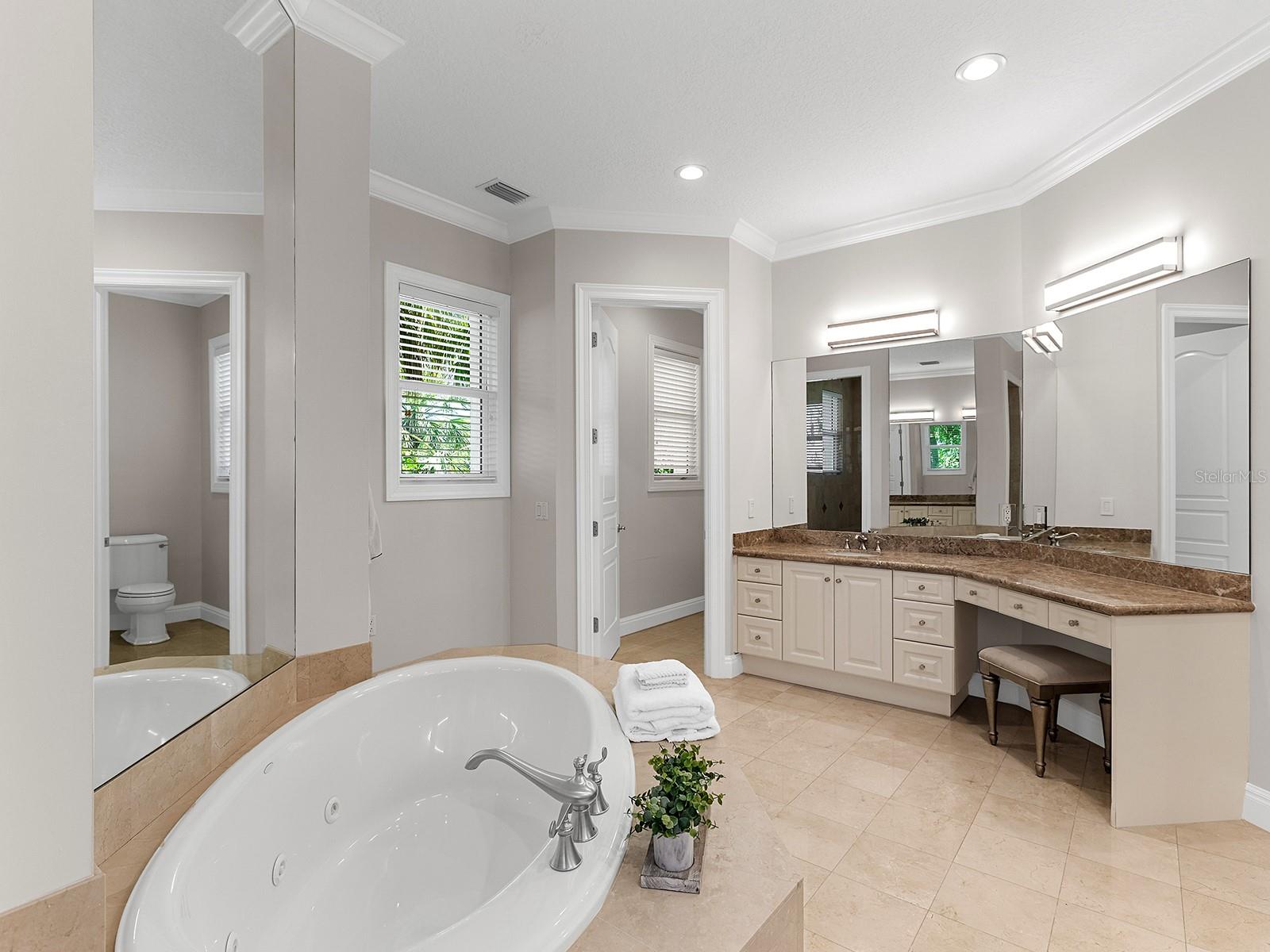 CASEY KEY - Residential