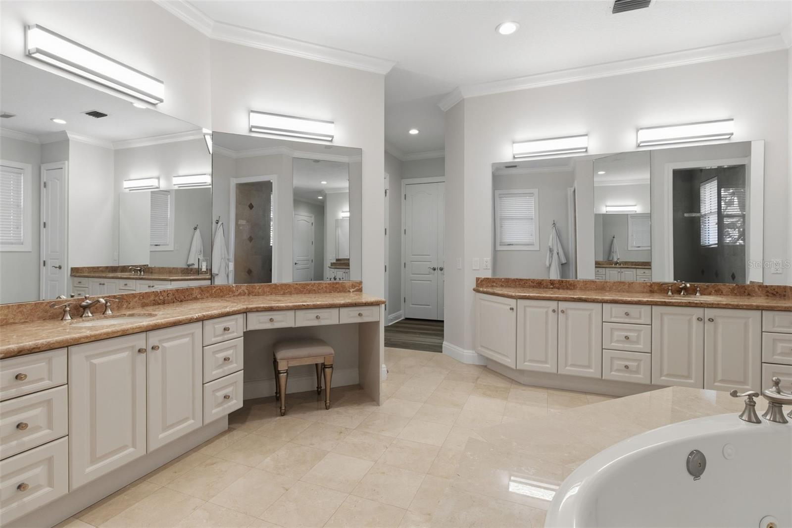 CASEY KEY - Residential