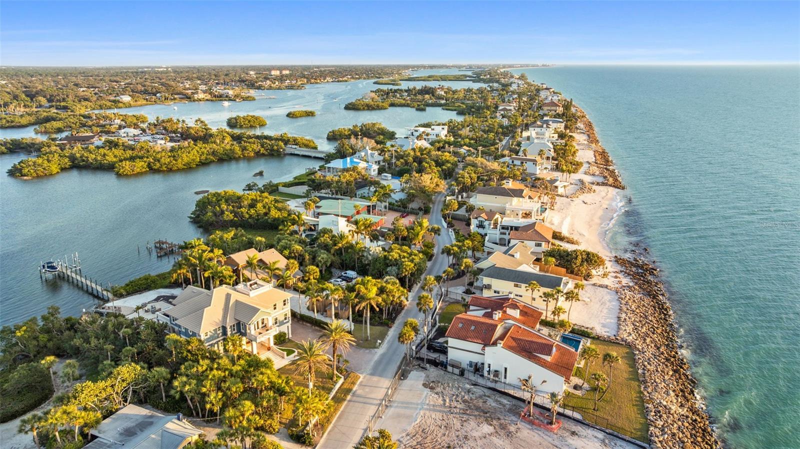 CASEY KEY - Residential