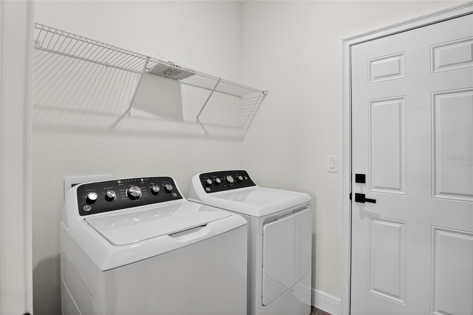 MARION OAKS - Residential