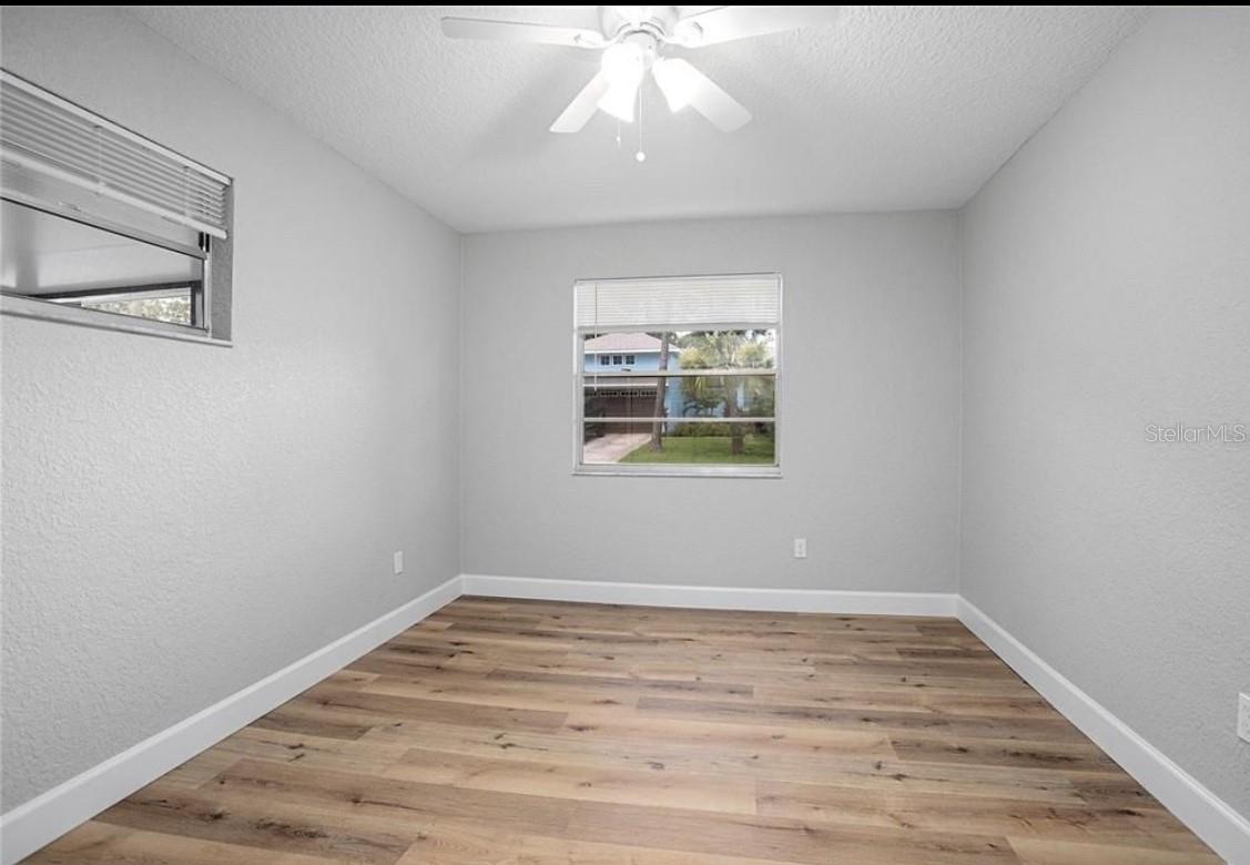 HARBOR POINT - Residential Lease