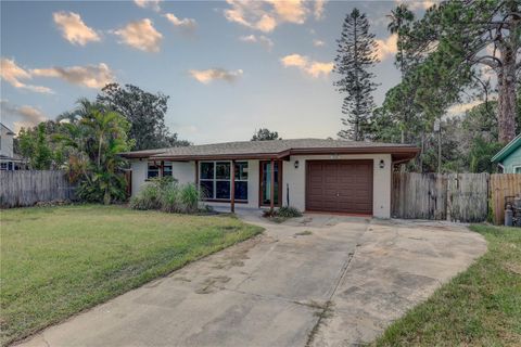 Photo of 330 83rd Avenue NE, St Petersburg, FL 33702 (MLS # TB8422380) Photo of 330 83rd Avenue NE, St Petersburg, FL 33702 (MLS # TB8422380)
