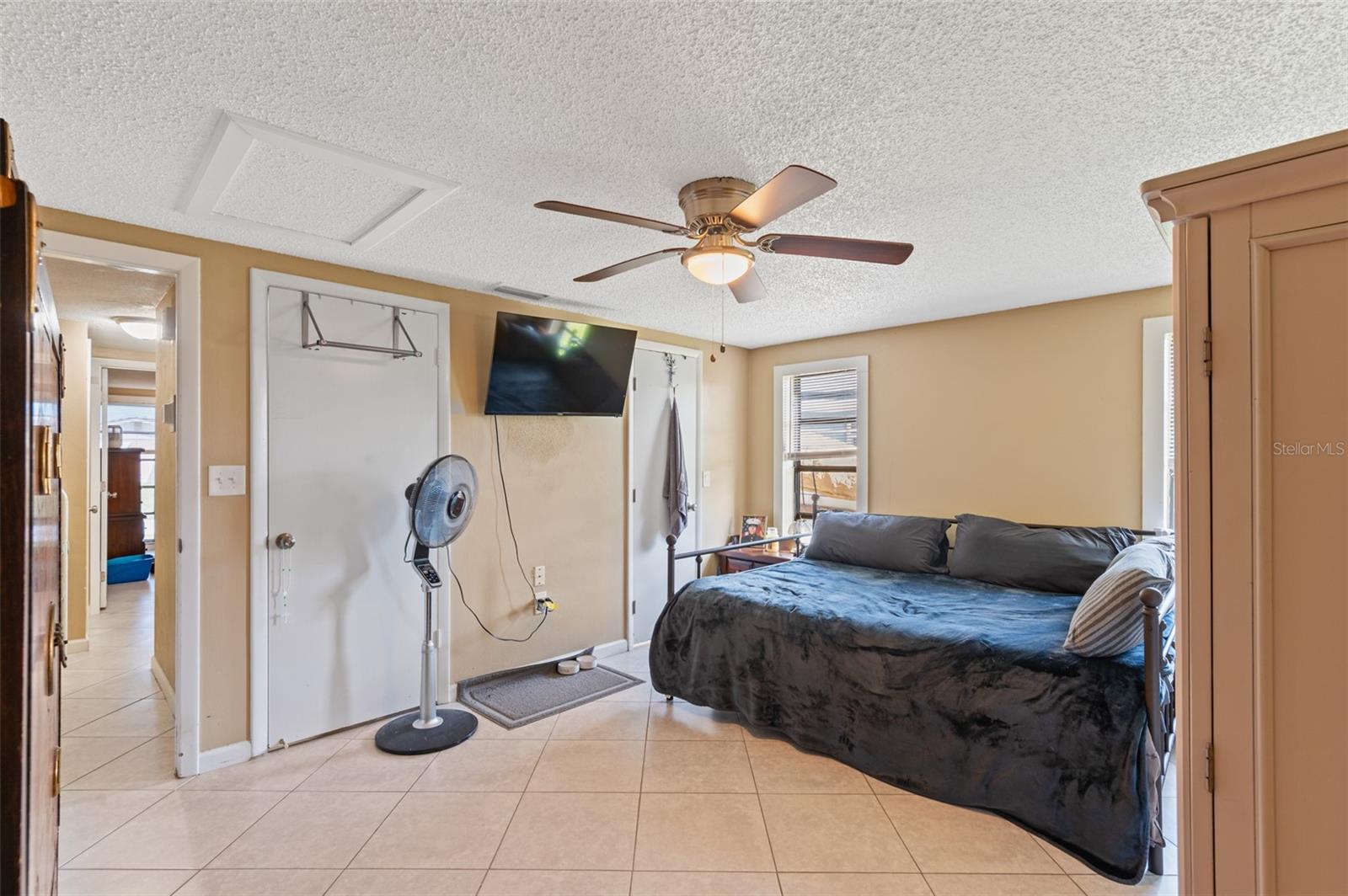 HOLIDAY LAKE ESTATES - Residential