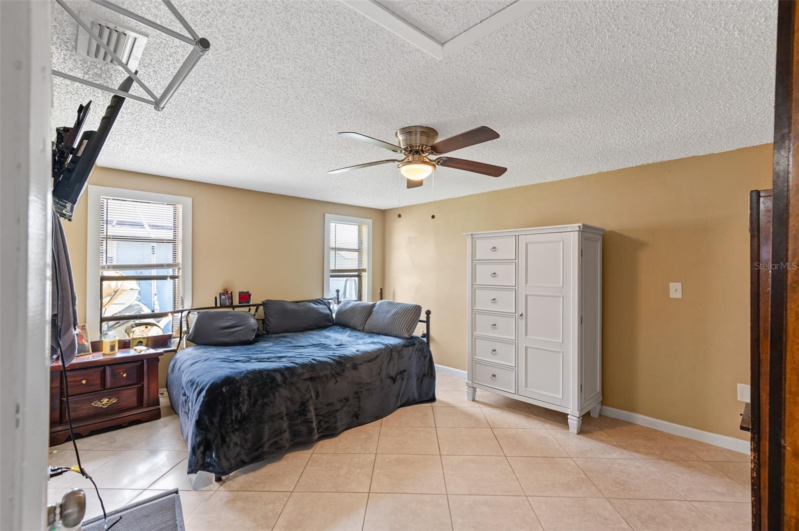 HOLIDAY LAKE ESTATES - Residential