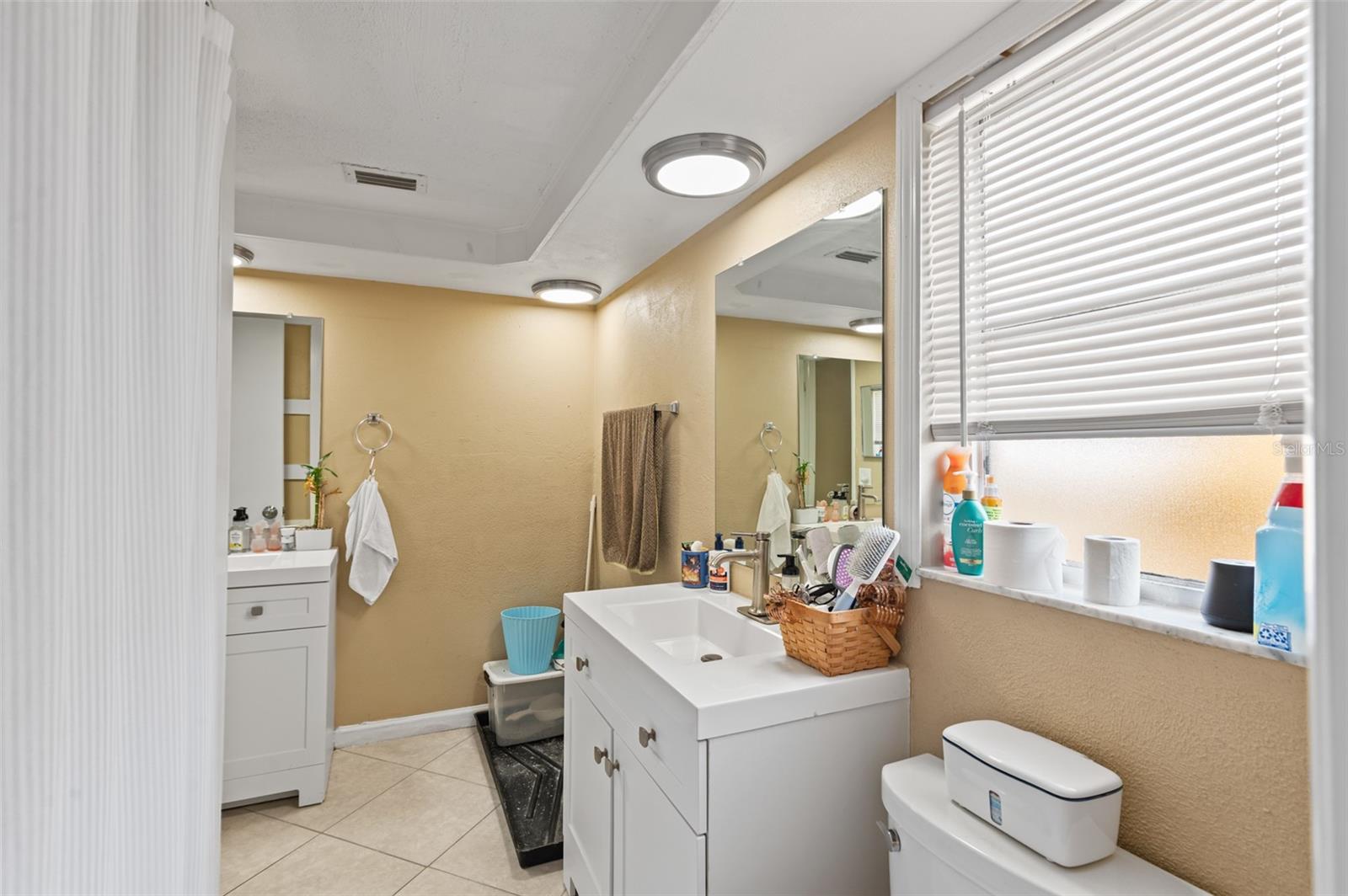 HOLIDAY LAKE ESTATES - Residential