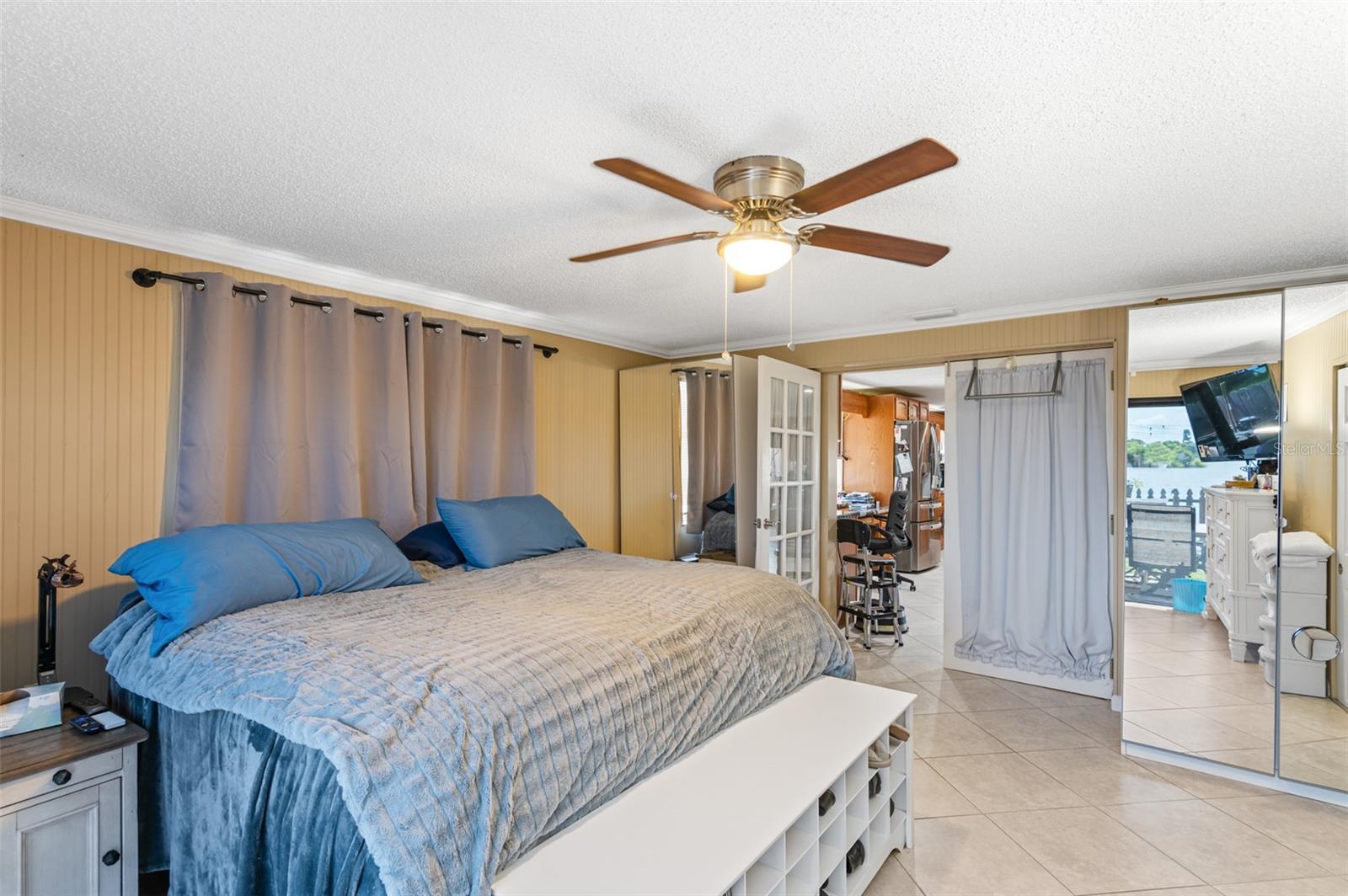 HOLIDAY LAKE ESTATES - Residential