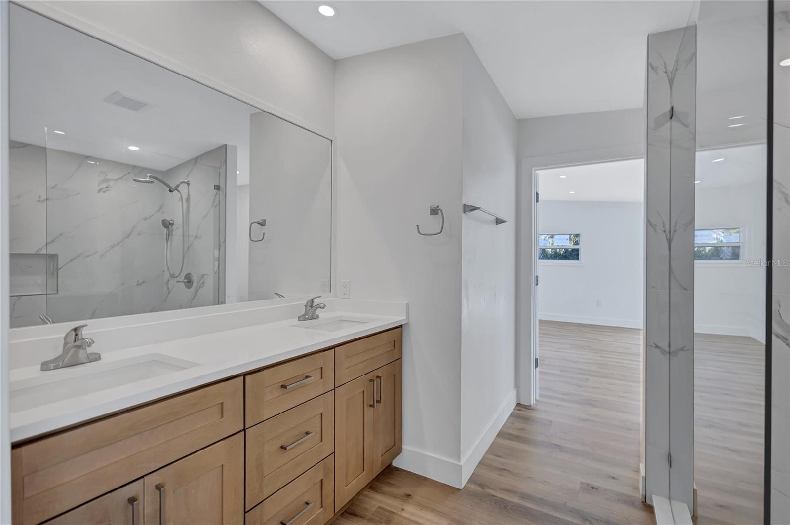 PAVER PARK ESTATES 1ST ADD - Residential