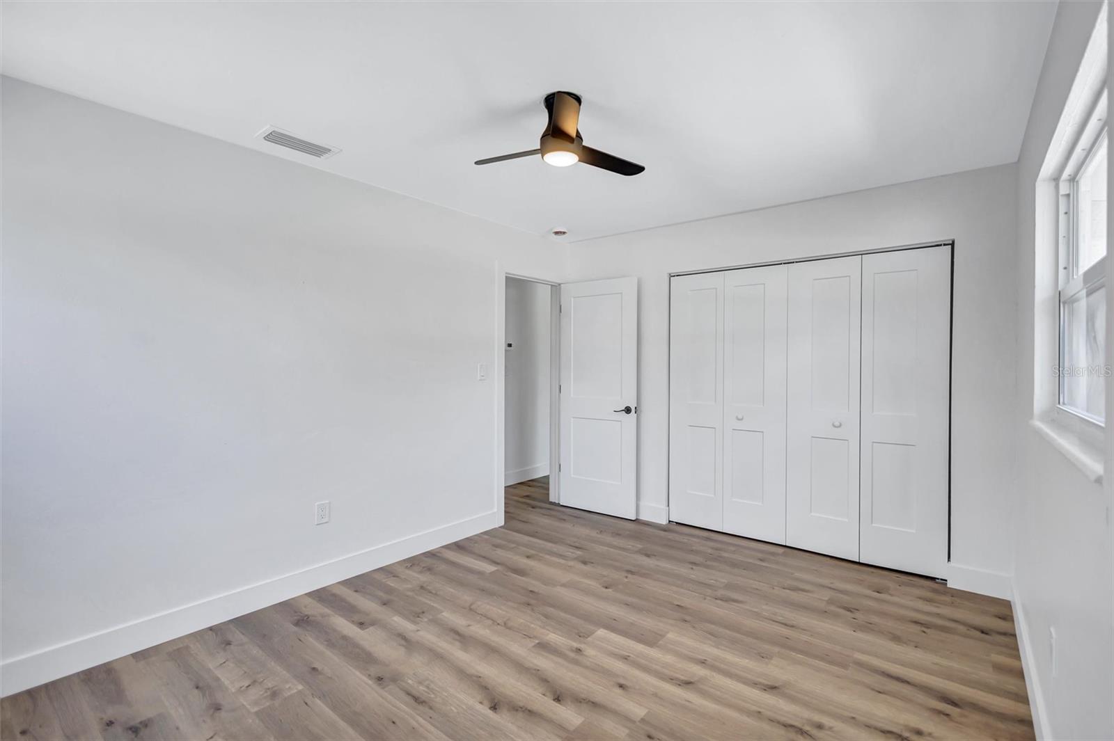 PAVER PARK ESTATES 1ST ADD - Residential