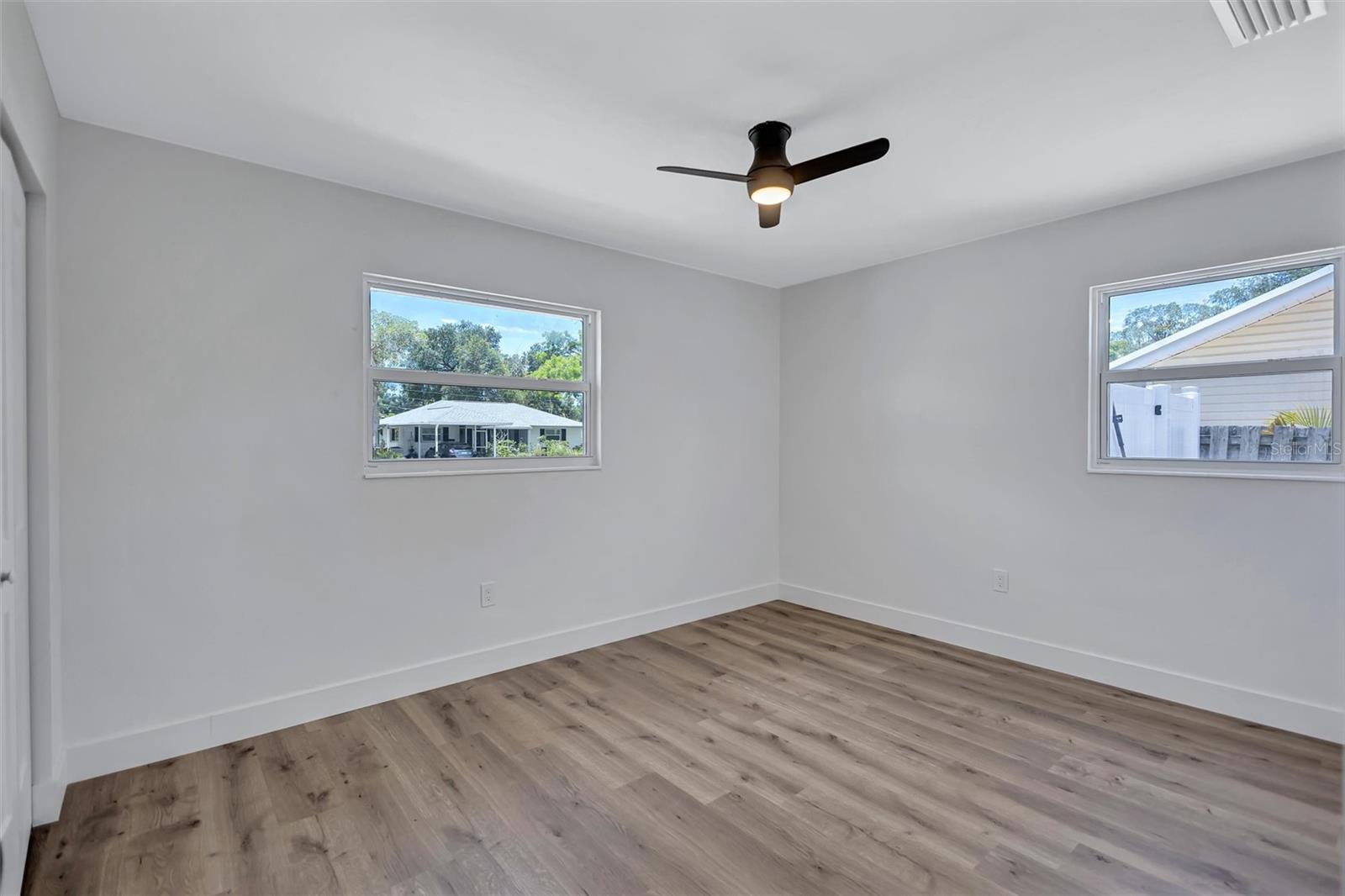 PAVER PARK ESTATES 1ST ADD - Residential