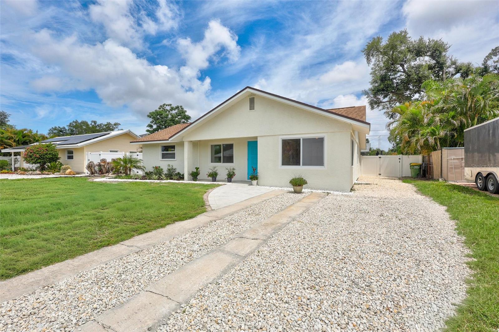 PAVER PARK ESTATES 1ST ADD - Residential