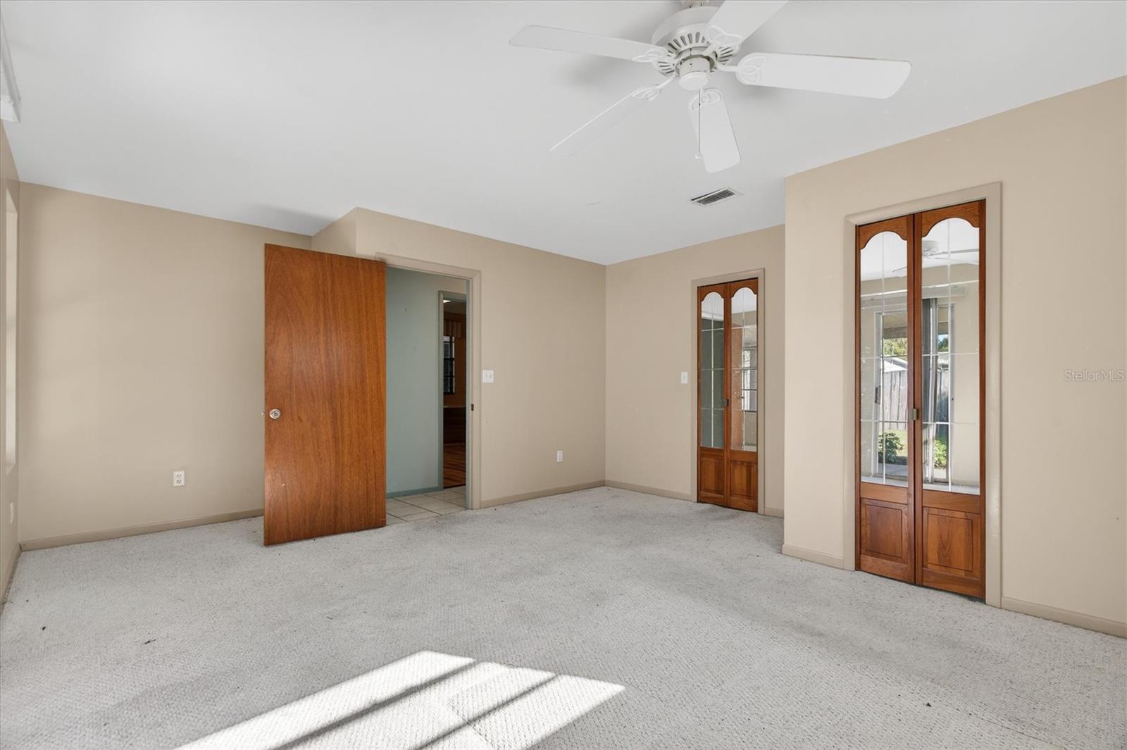 QUEEN ACRES ANNEX - Residential