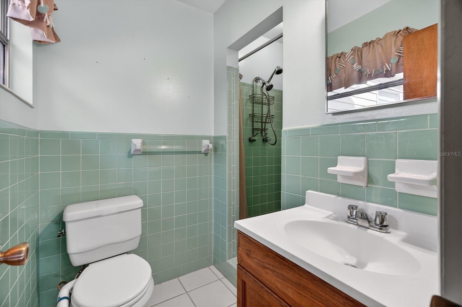 QUEEN ACRES ANNEX - Residential