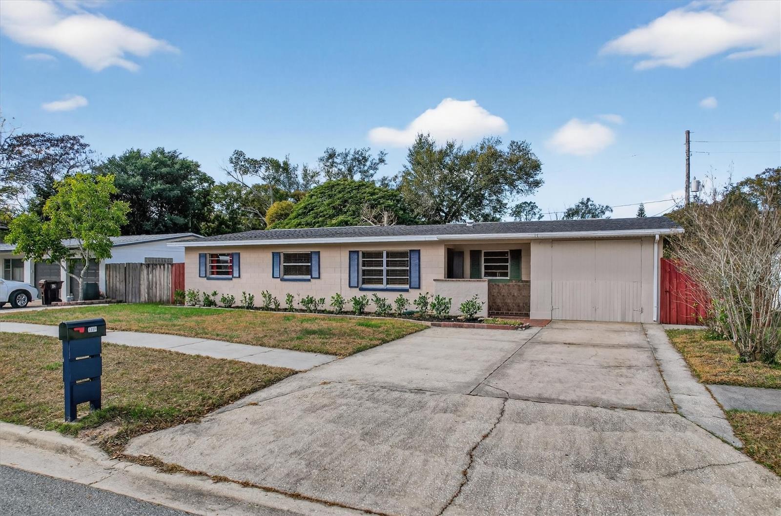 QUEEN ACRES ANNEX - Residential