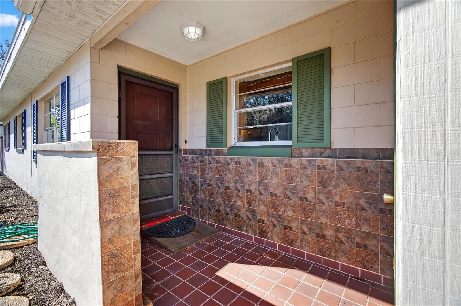 QUEEN ACRES ANNEX - Residential