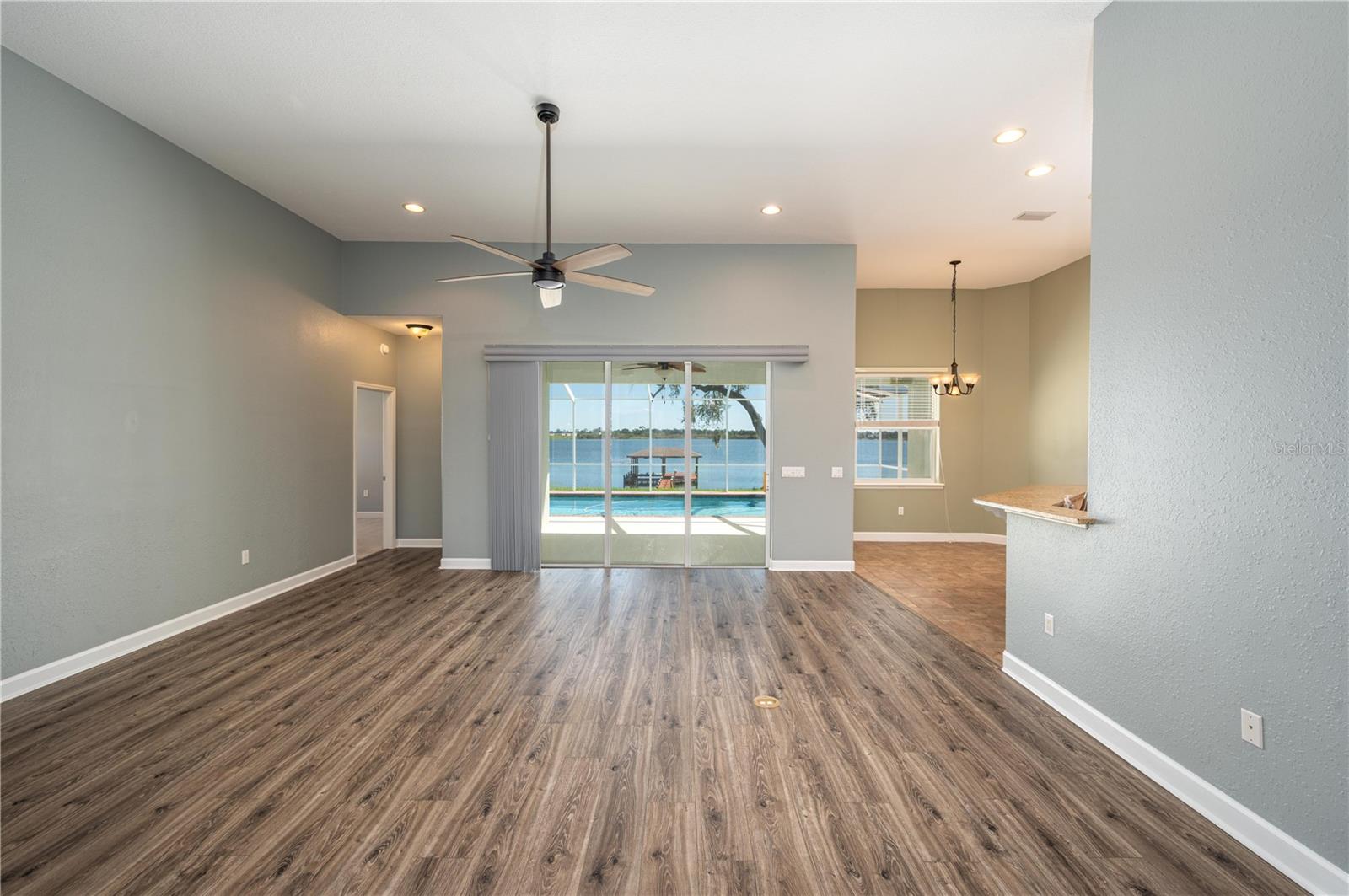 RUBY LAKE PH 04 - Residential