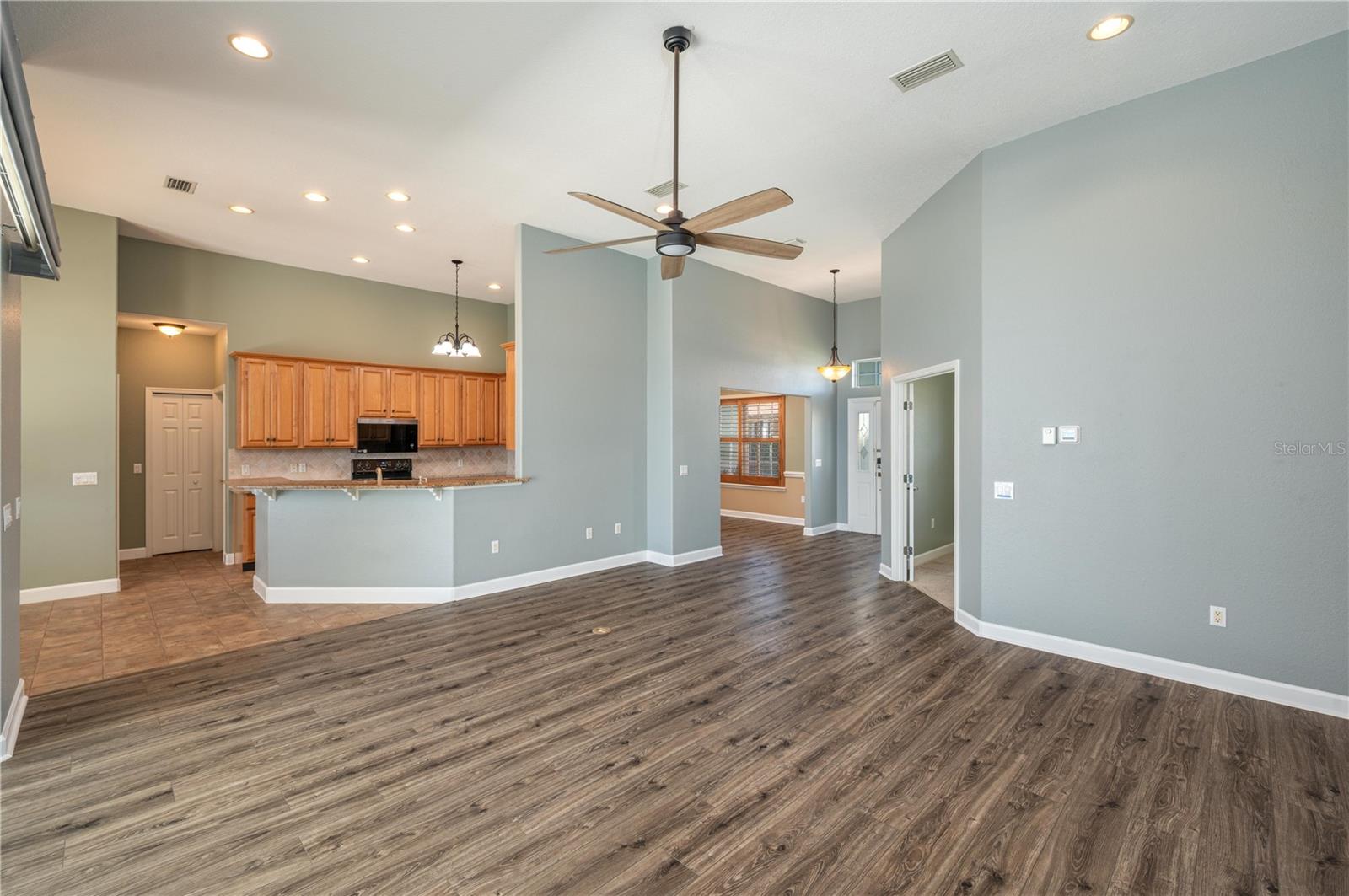 RUBY LAKE PH 04 - Residential