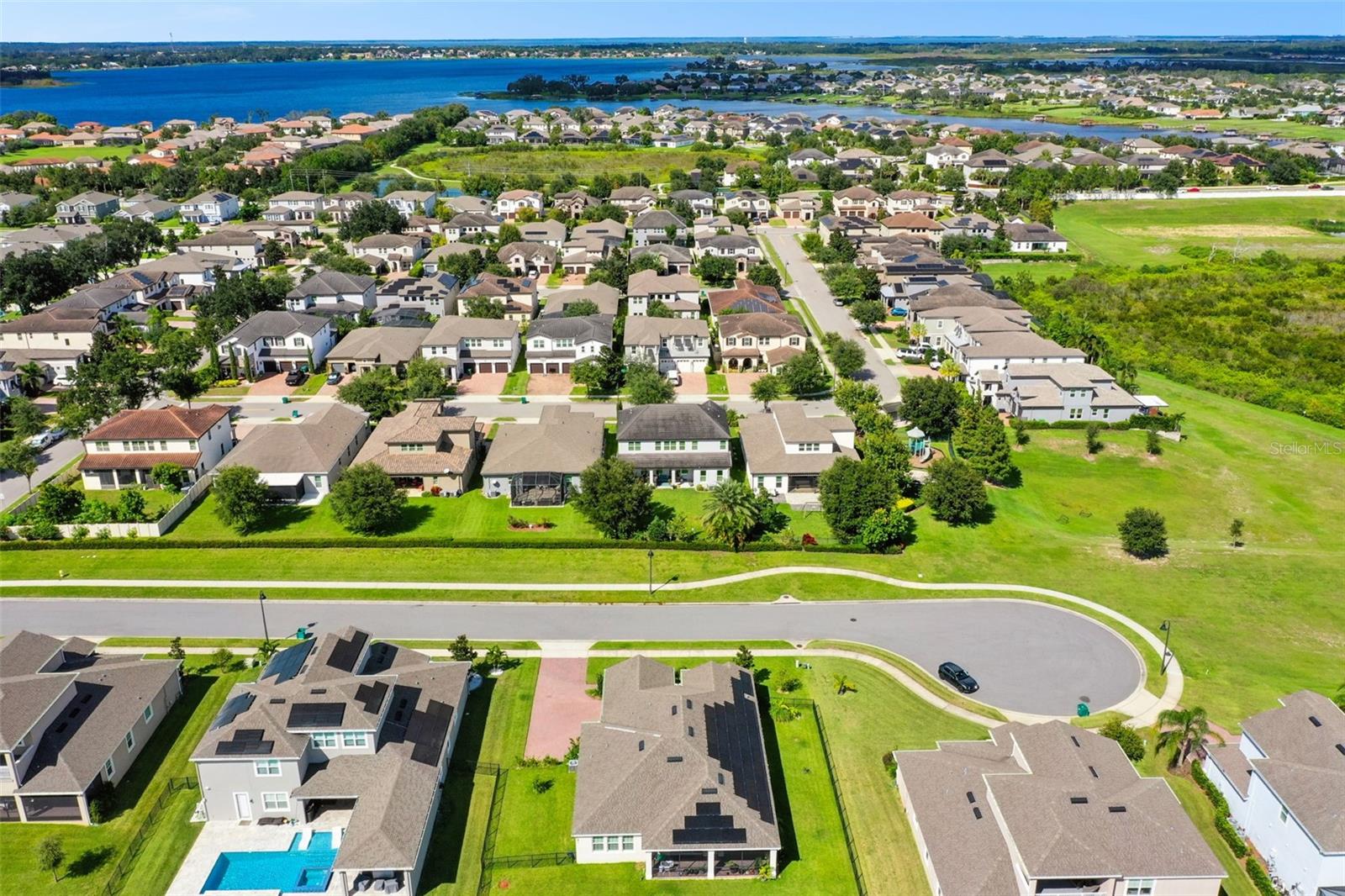 TWINWATERS - Residential