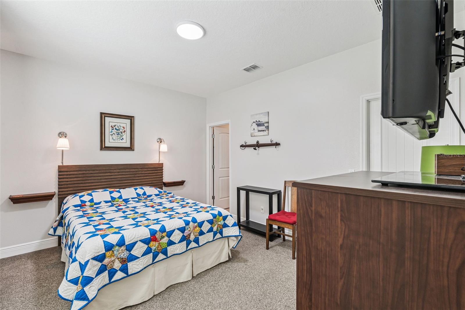 TWINWATERS - Residential