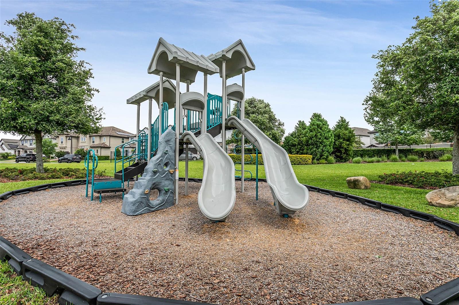 TWINWATERS - Residential