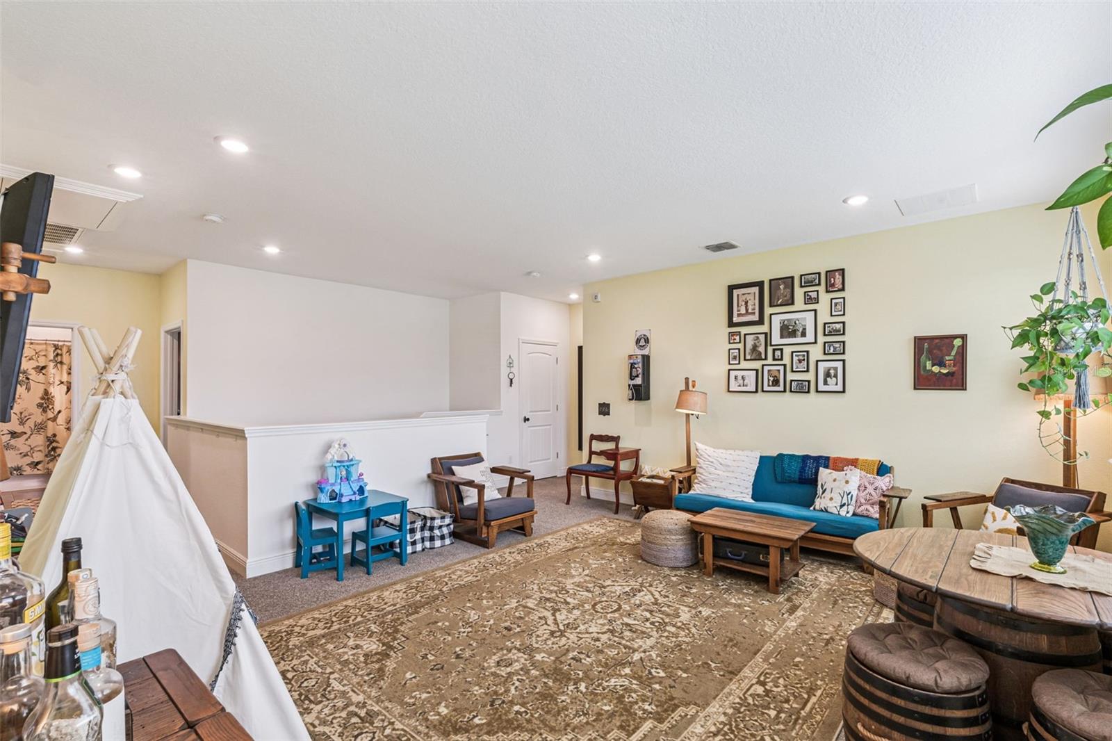 TWINWATERS - Residential
