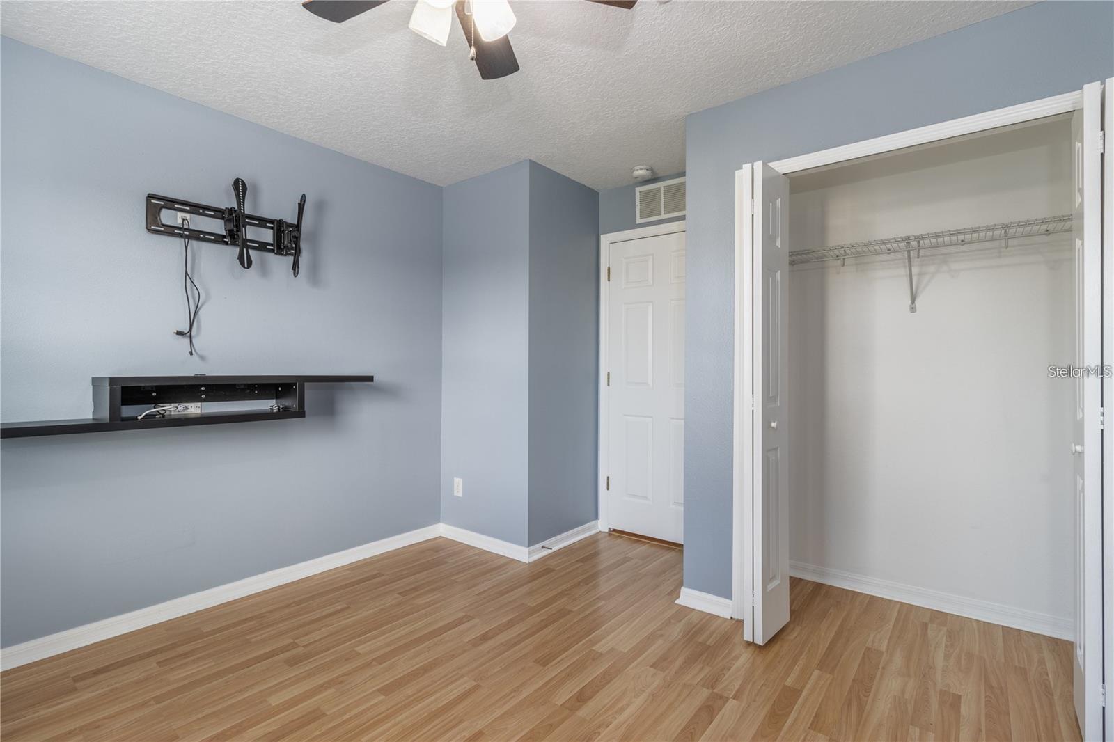 BALLANTRAE VILLAGE 01 - Residential Lease