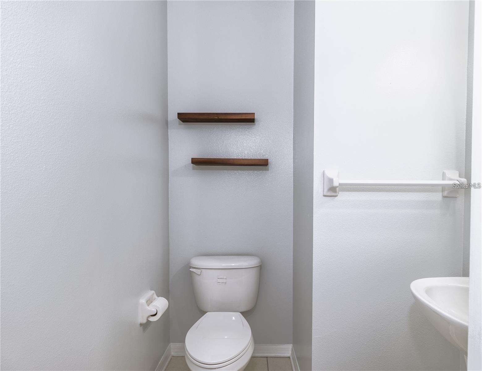 BALLANTRAE VILLAGE 01 - Residential Lease