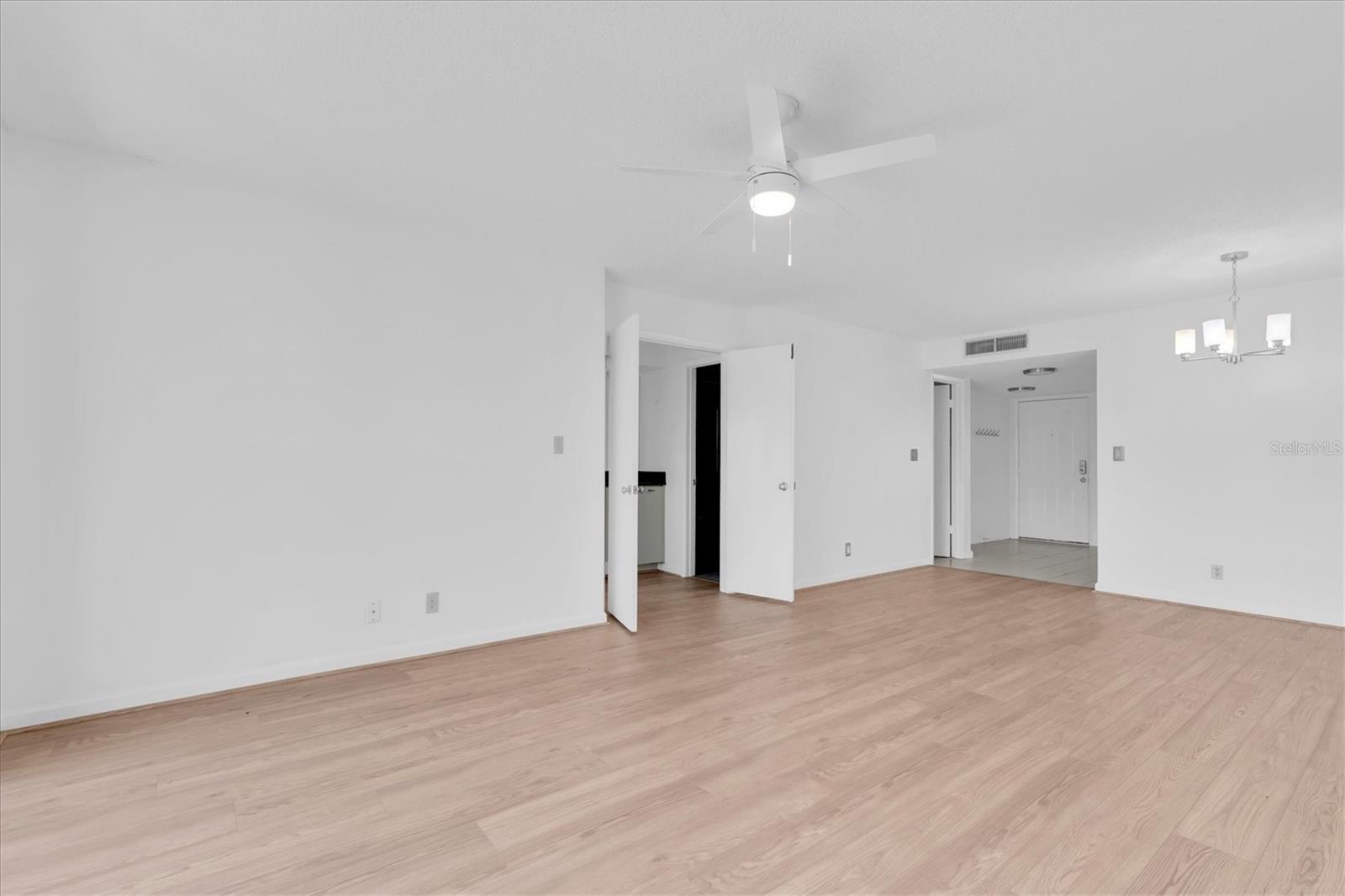 VISTA VERDE WEST - Residential Lease