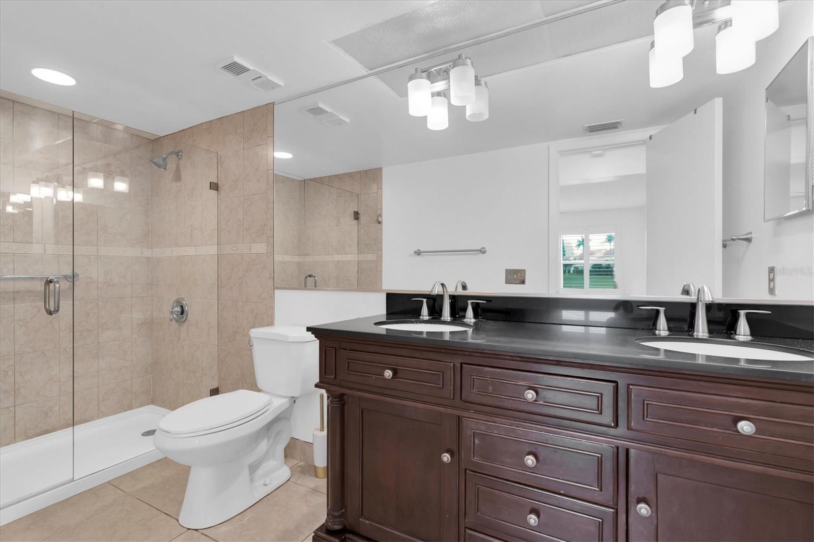 VISTA VERDE WEST - Residential Lease