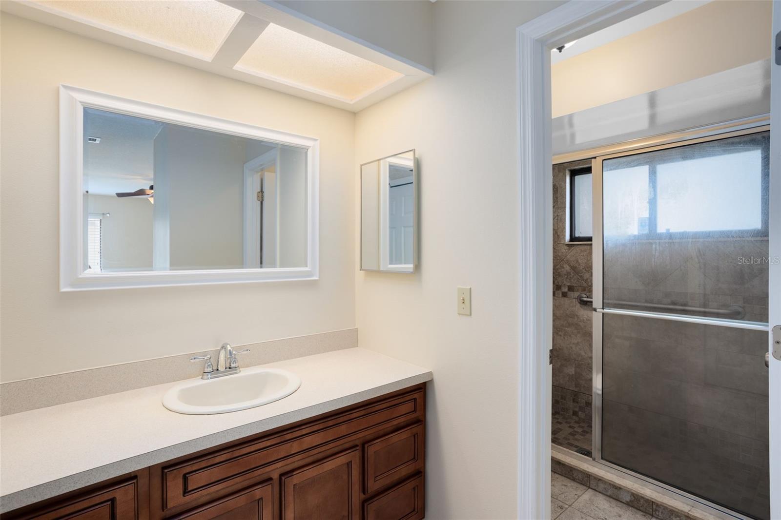 CEDARWOOD VILLAGE 1 - Residential