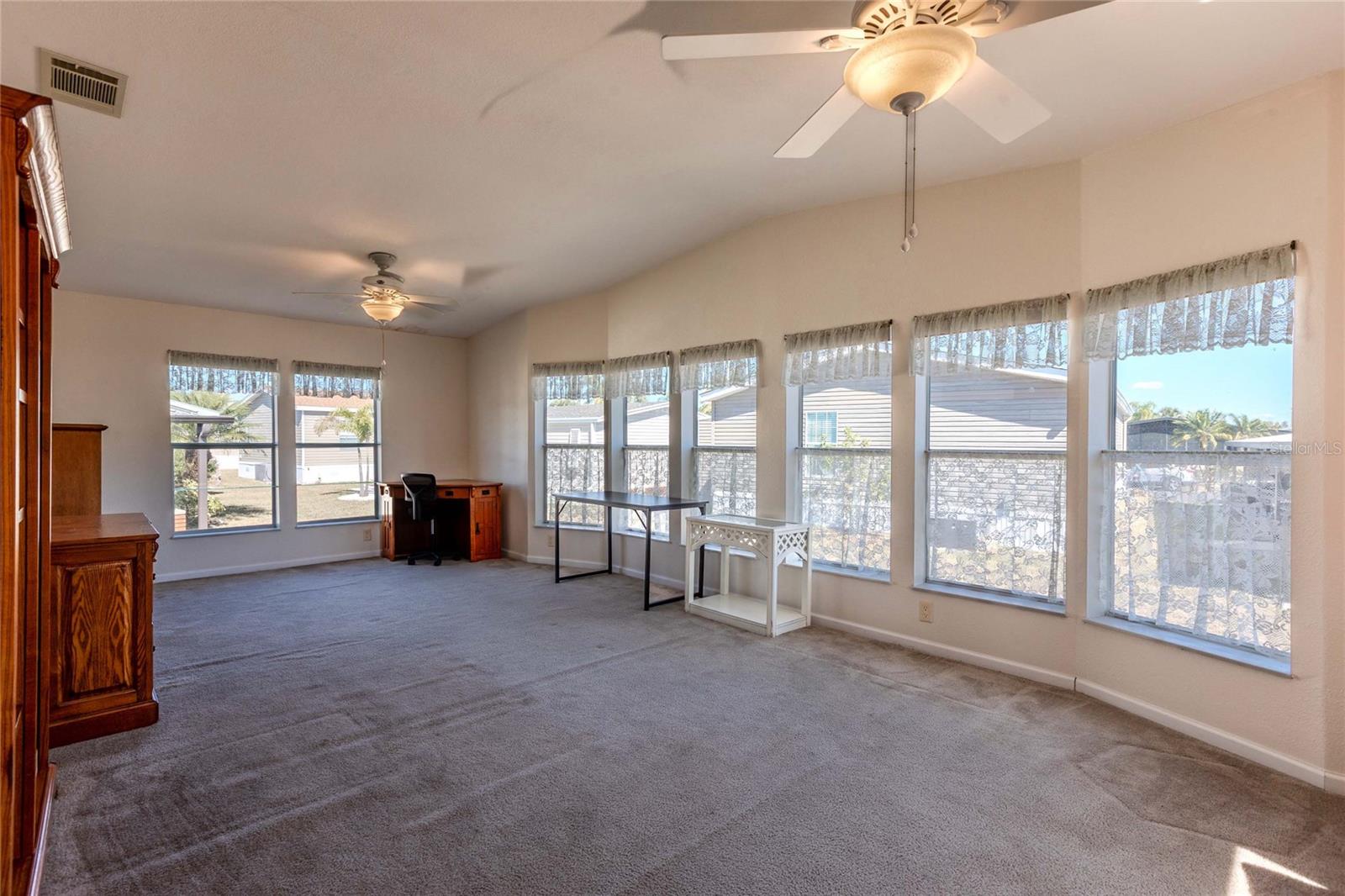 MAPLE LEAF ESTATES - Residential