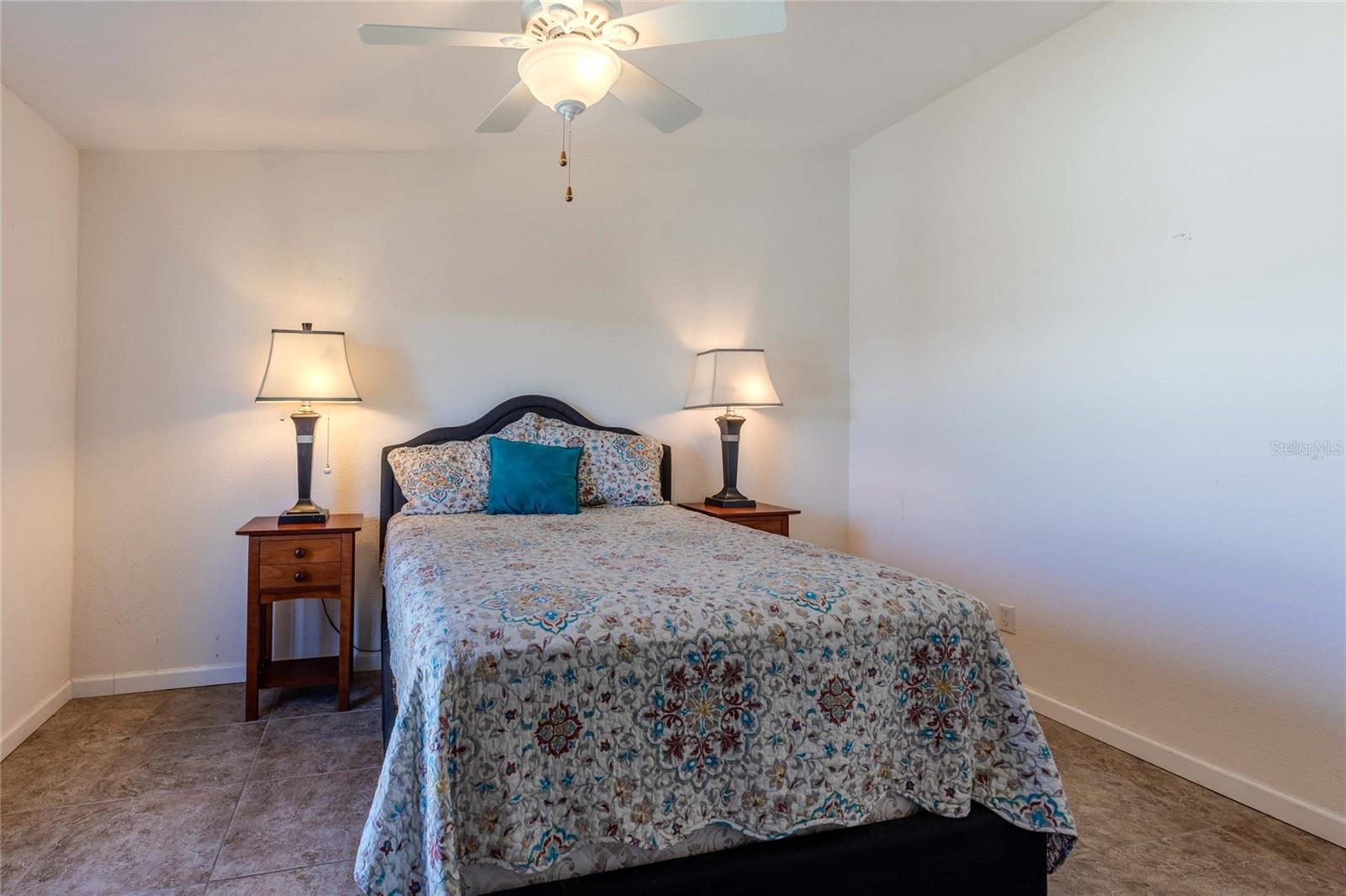 MAPLE LEAF ESTATES - Residential