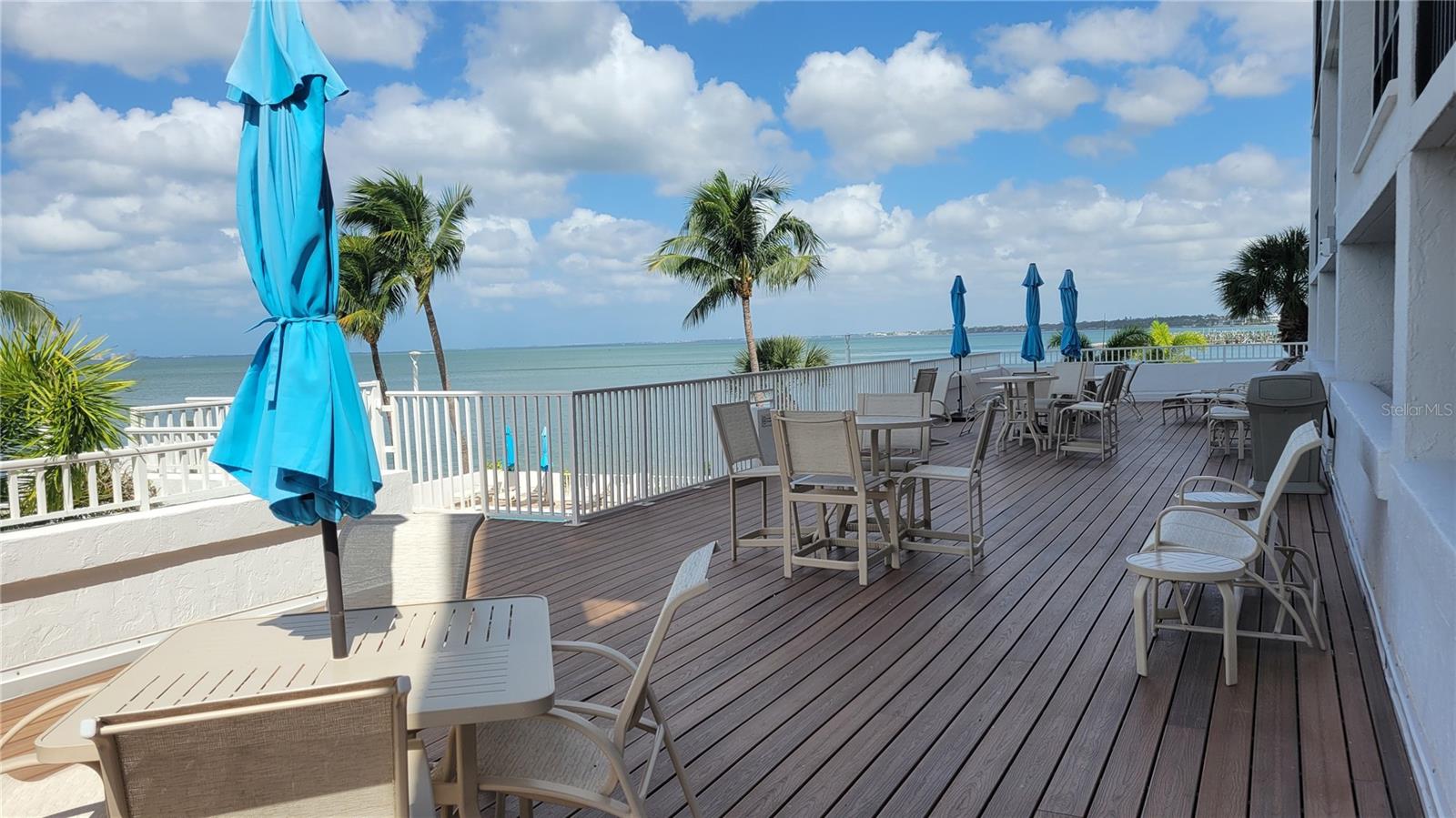SUNSET TOWERS - Residential Lease