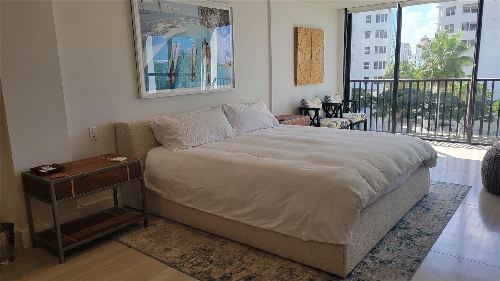 SUNSET TOWERS - Residential Lease