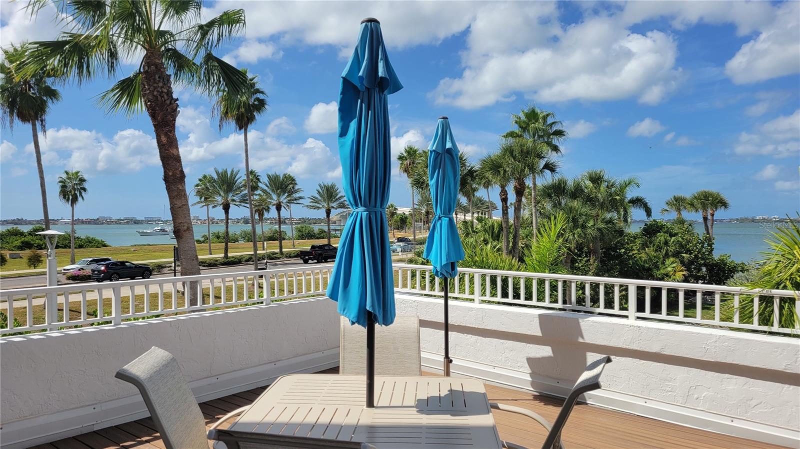 SUNSET TOWERS - Residential Lease