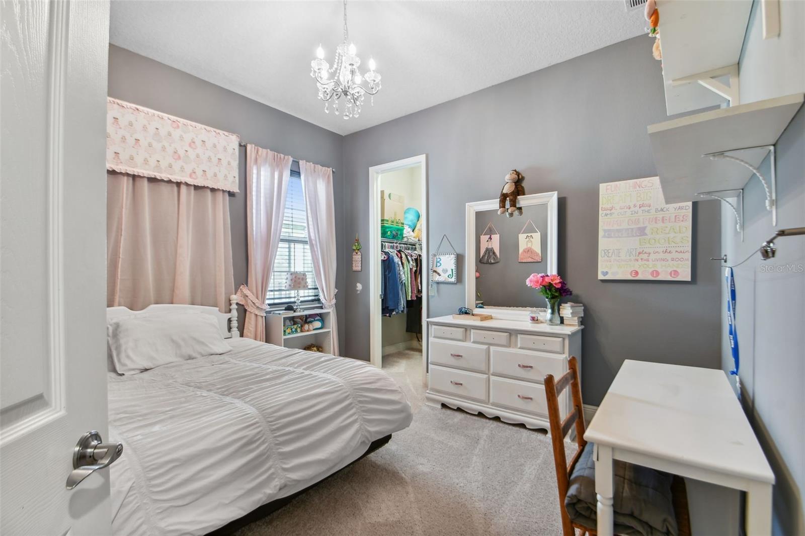 FISHHAWK RANCH WEST PH 1B/1C - Residential