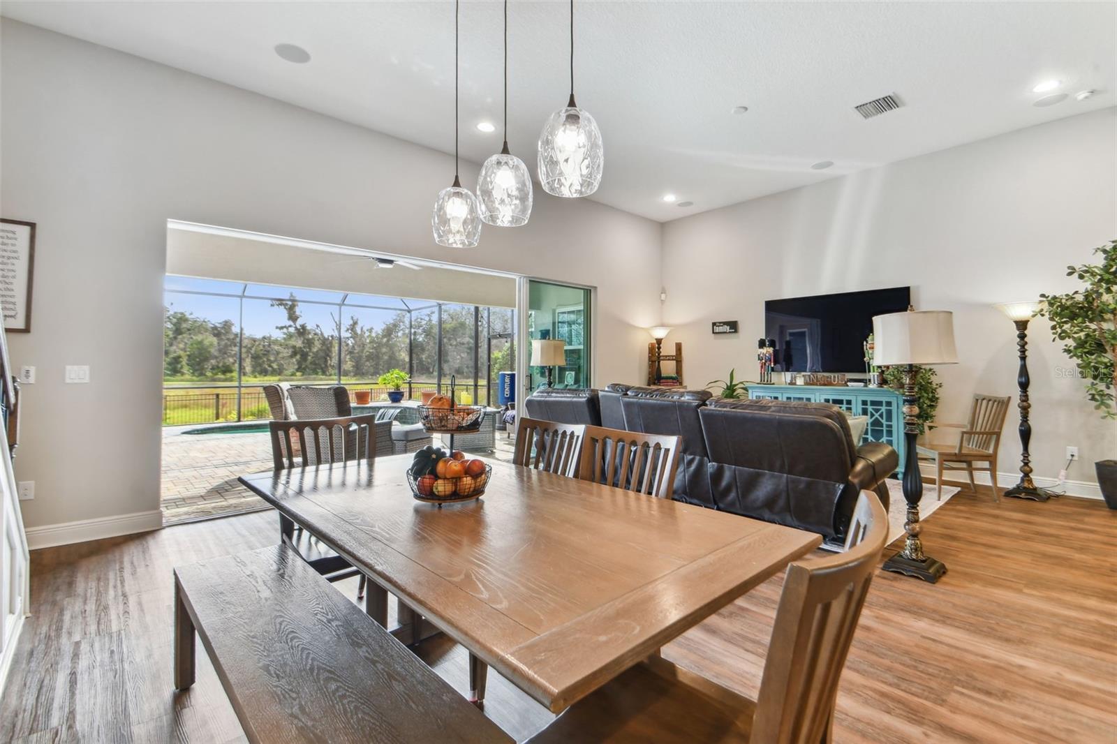 FISHHAWK RANCH WEST PH 1B/1C - Residential