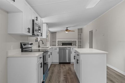 Tiny photo for 2001 S Overview Drive, Lecanto, FL 34461 (MLS # W7885615)